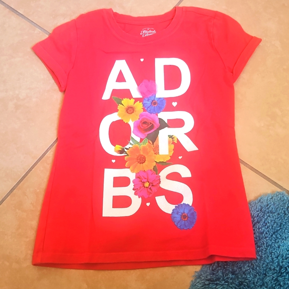 Faded glory red T-shirt with the ABC's on it W Flowers 6/6X Youth Red